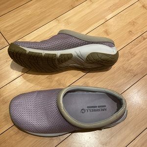 Merrell Encore Slip ons
